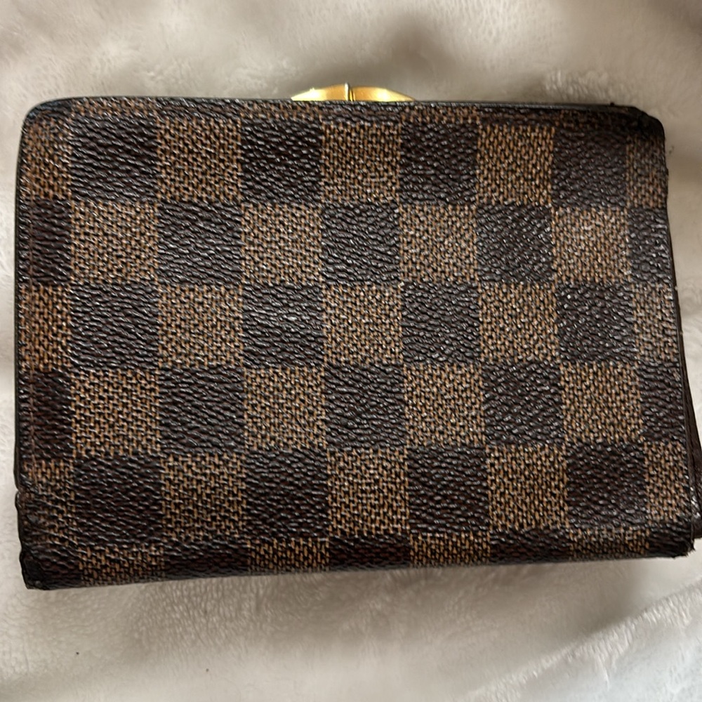 Louis Vuitton Brown and Tan Checkered Wallet - Picture 3 of 11